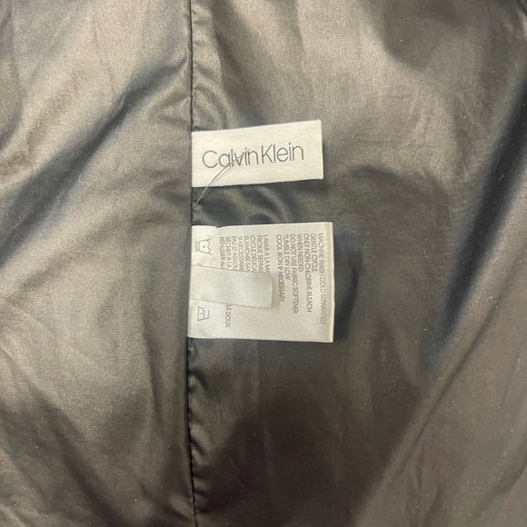 Men’s Calvin Klein Double Zipper Puffer Coat - Picture 7 of 9